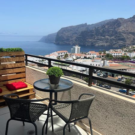 Studio With Fantastic Sea View In Los Gigantes プエルト・デ・サンティアゴ エクステリア 写真